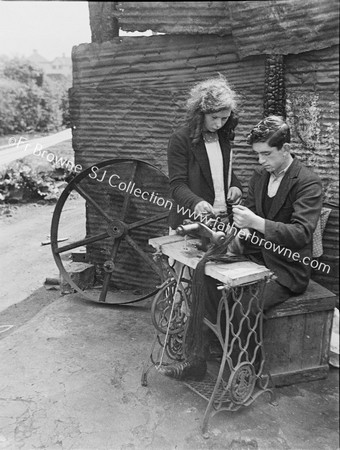 ROPE MAKING AT PENNYWELL